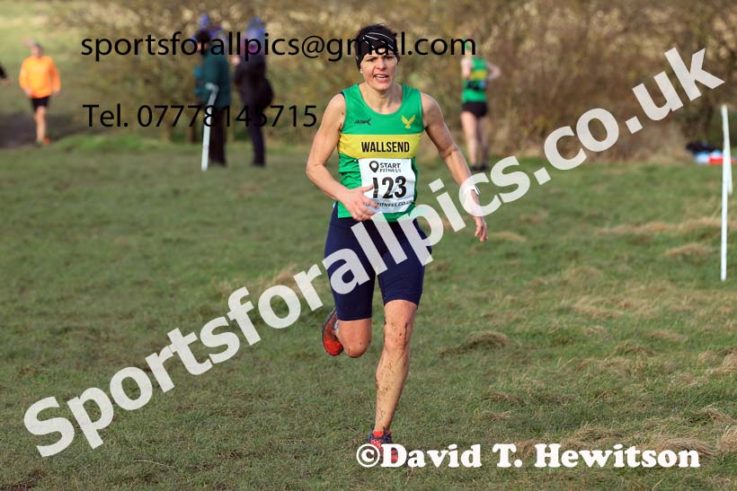 Womens 35 and Over and Mens 65 and Over, 2024 NEMAA Cross Country Champs., Wallsend. Photo: David T. Hewitson/Sports for All Pics